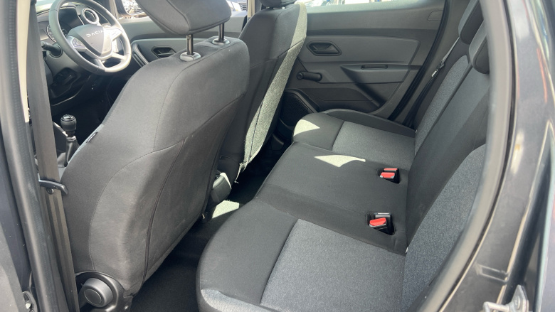 Dacia Duster 1.0 TCe 90 Essential 5dr Petrol Estate